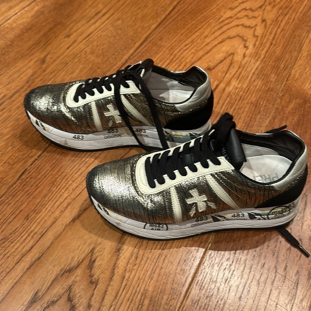 Premiata Conny sneakers in size 36. In great condition.